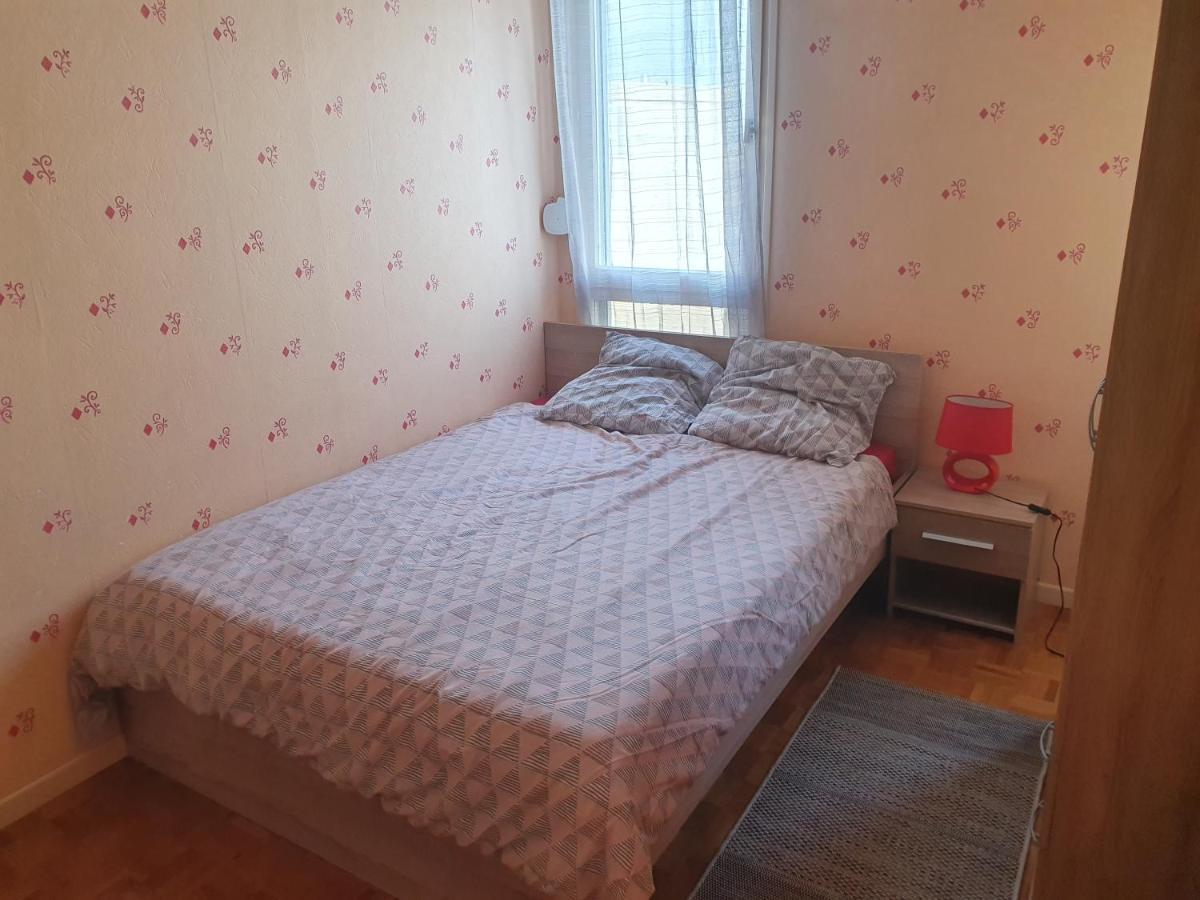 Dans Grand Appart De 113M2 Proche Paris Creil Luaran gambar