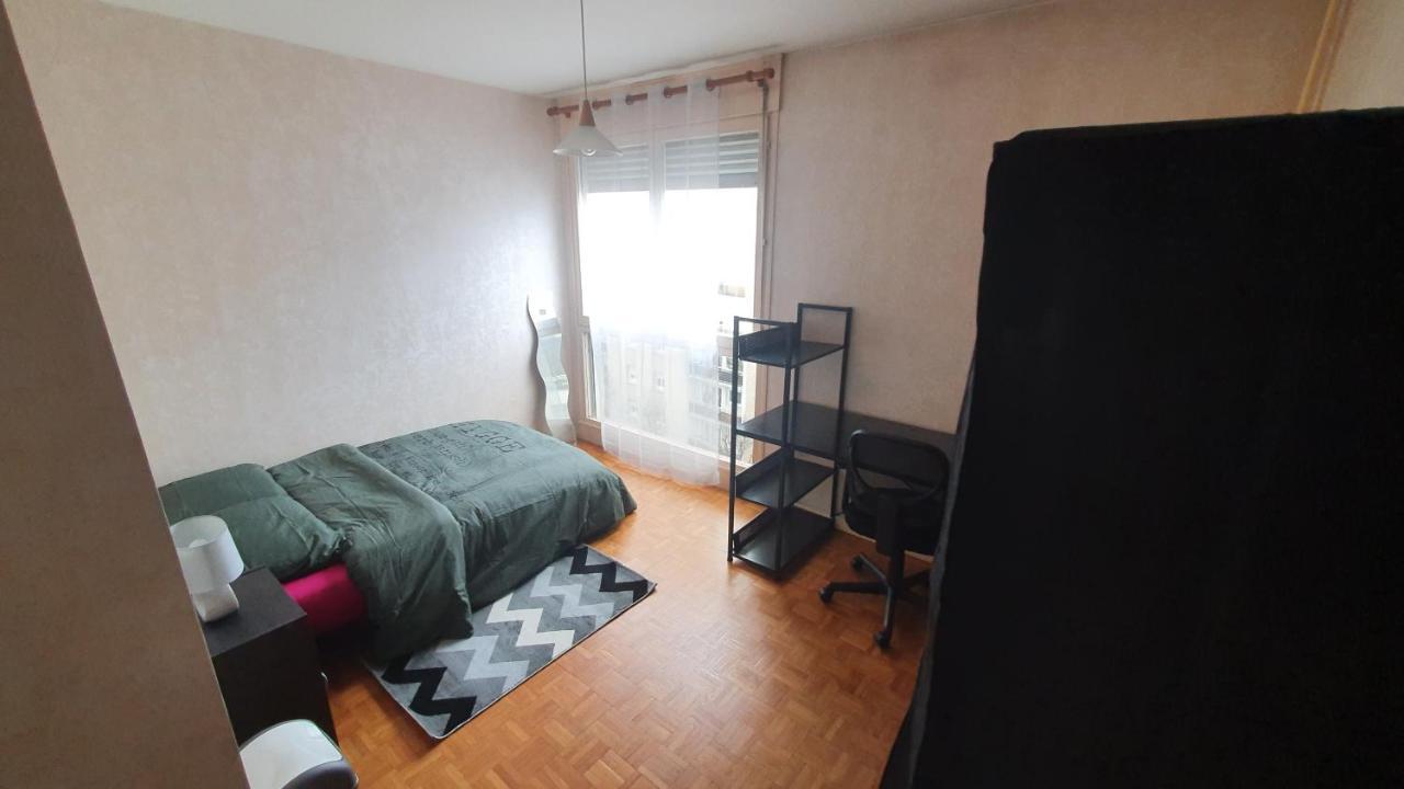 Dans Grand Appart De 113M2 Proche Paris Creil Luaran gambar